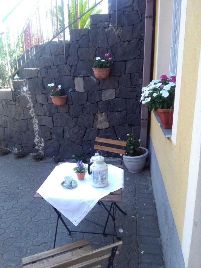 Ai Tre Archi Di Tagliaborse Villa Mascali Eksteriør billede